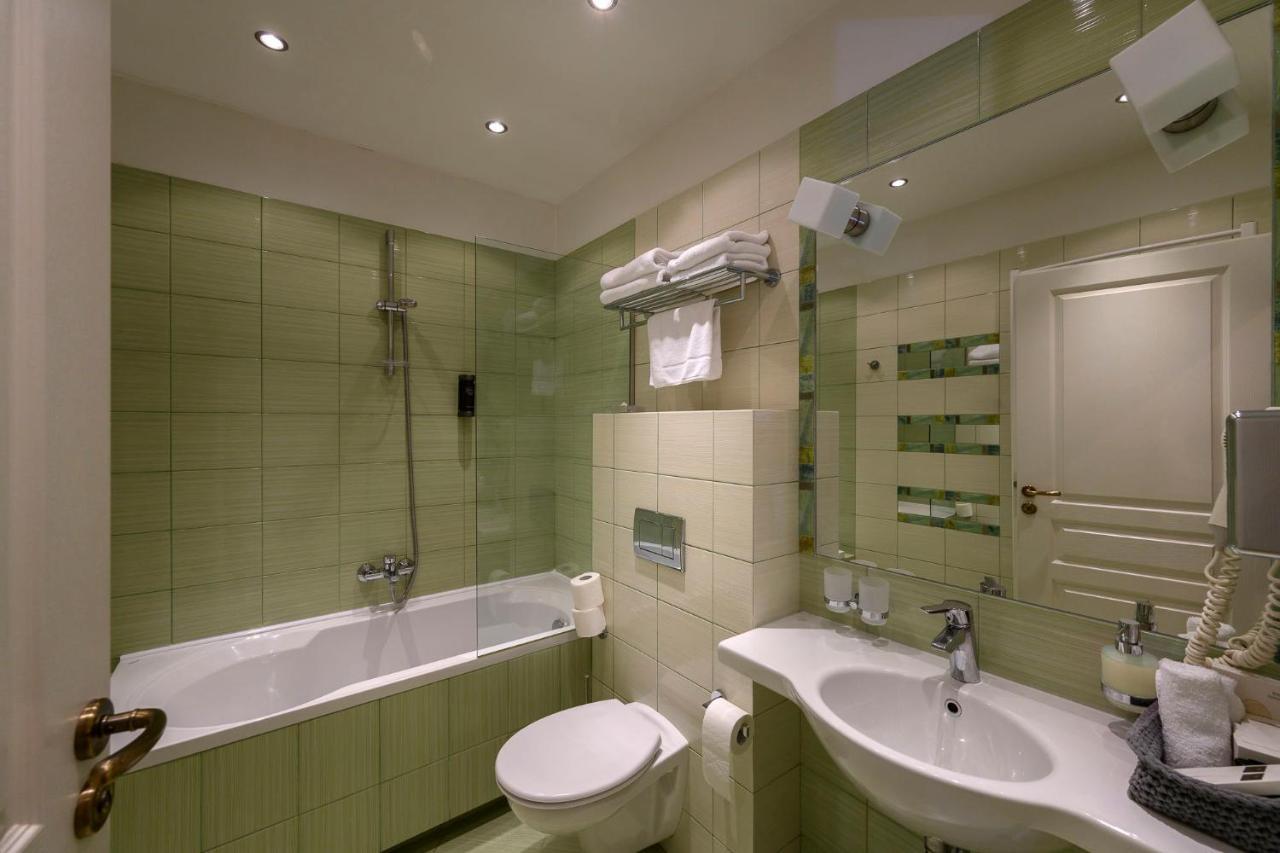Hotel Zelena Marina Vrchlabí Zewnętrze zdjęcie